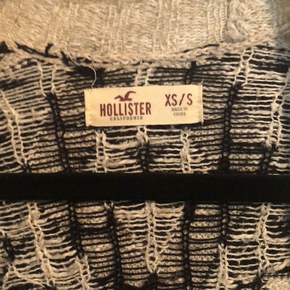 HOLLISTER Tribal Print Cardigan - Picture 2 of 3